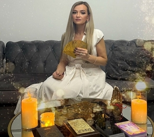 Мне помогла Наталья – сильная гадалка,  таролог,  энергопрактик.