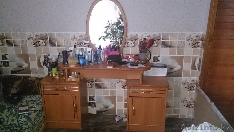 продам стенку-горку детскую и трюмо - Изображение #2, Объявление #1021684