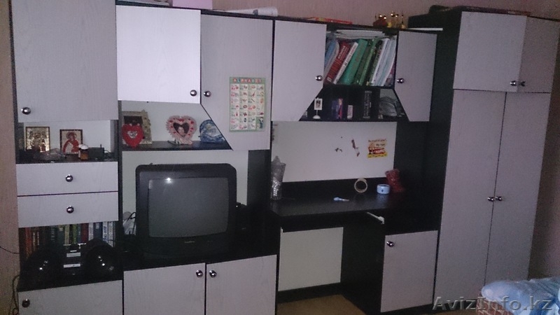 продам стенку-горку детскую и трюмо - Изображение #1, Объявление #1021684